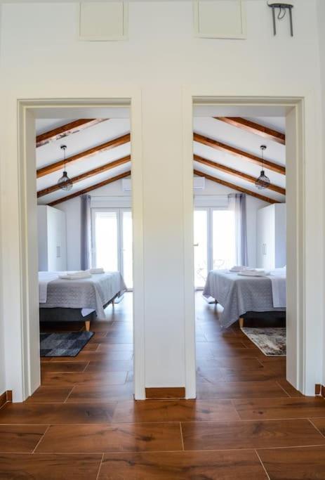 Villa With Amazing View And A Private Pool, Susnjar 1 Kruševo Exterior foto